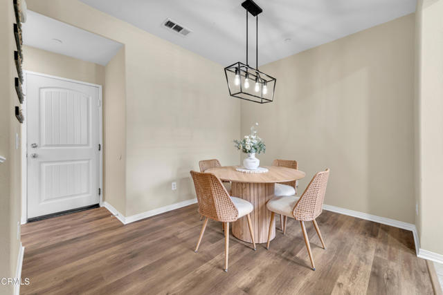 Detail Gallery Image 7 of 33 For 423 Green River St, Oxnard,  CA 93036 - 3 Beds | 2/1 Baths