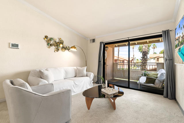78650 Avenue 42, Bermuda Dunes CA: https://media.crmls.org/mediaz/b68a5b06-6e39-4ec3-af4f-31f5991414f3.jpg