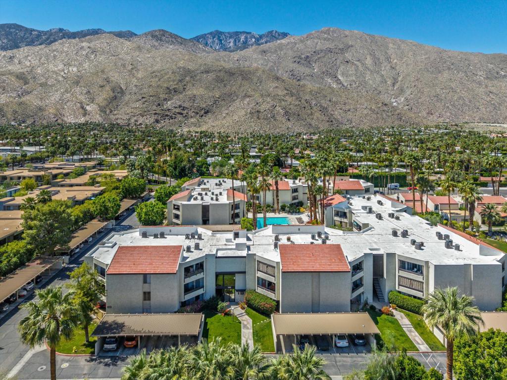 1550 S Camino Real #319