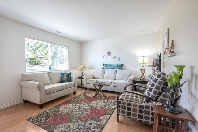 3711 Mira Pacific Drive, Oceanside CA: https://media.crmls.org/mediaz/b68bd420-b053-4a8a-8dda-bc7caf1eb2f3.jpg