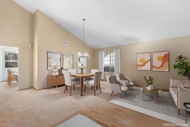 Detail Gallery Image 6 of 41 For 7338 Canyon Breeze Rd, San Diego,  CA 92126 - 4 Beds | 3 Baths