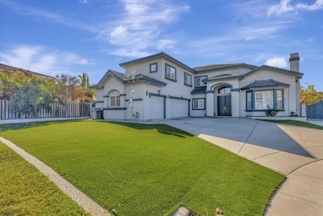 5213 Silvercrest Ridge Court, San Jose CA: https://media.crmls.org/mediaz/b68d2fb0-808d-4a7c-8216-befe43d0456c.jpg