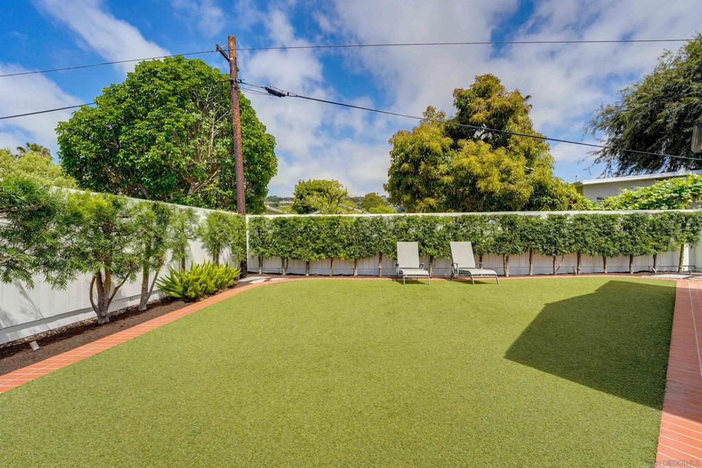 8139 Paseo Del Ocaso - photo 11