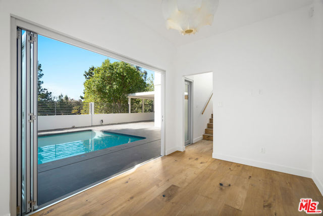 7470 Woodrow Wilson Drive, Los Angeles CA: https://media.crmls.org/mediaz/b68d5a75-dcd5-43cc-8dfa-3a00e43c5929.jpg