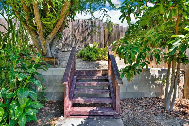 8329 Ildica Street, Lemon Grove CA: https://media.crmls.org/mediaz/b68de896-61ef-4f03-8524-3a25ab30729c.jpg