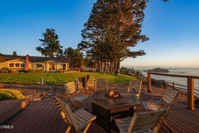 Detail Gallery Image 4 of 72 For 5420 S Highway 1, Elk,  CA 95432 - 2 Beds | 3 Baths