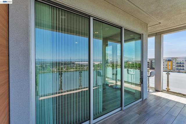 45128 Warm Springs Blvd, Fremont CA: https://media.crmls.org/mediaz/b6908a40-b866-4c81-ab71-d407ccbfac12.jpg