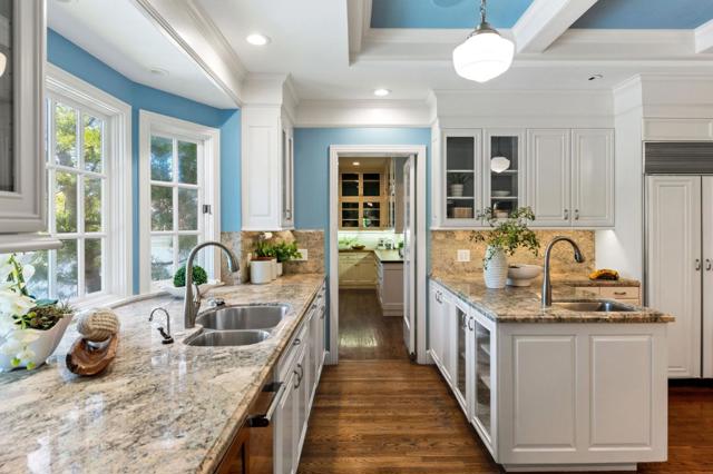 2181 Parkside Avenue, Hillsborough CA: https://media.crmls.org/mediaz/b690baa2-8947-4f88-9149-8b4bb621b824.jpg