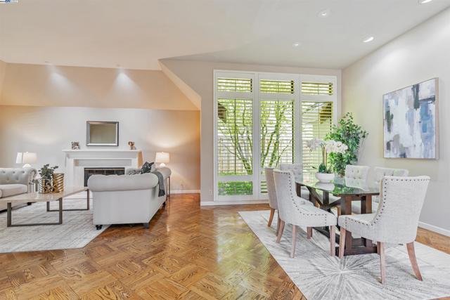 158 Golden Ridge Rd, Alamo CA: https://media.crmls.org/mediaz/b69181be-e398-4f0e-97a9-98339e7703e5.jpg
