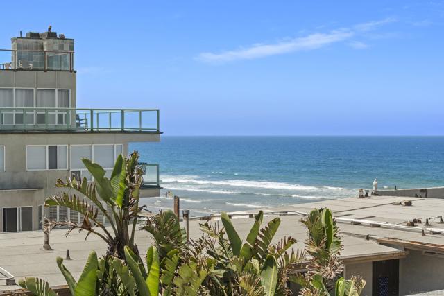 1100 Seacoast Dr, Imperial Beach, California 91932, 2 Bedrooms Bedrooms, ,2 BathroomsBathrooms,Condominium,For Sale,Seacoast Dr,230014274SD