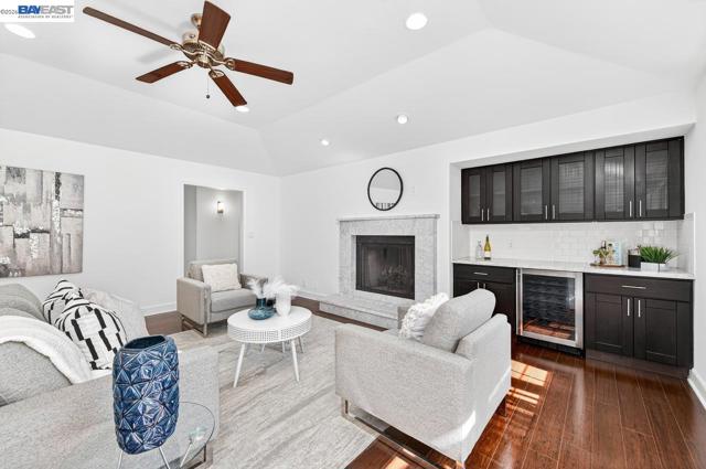 Image 13 of 53 For 2737 Harland Ct