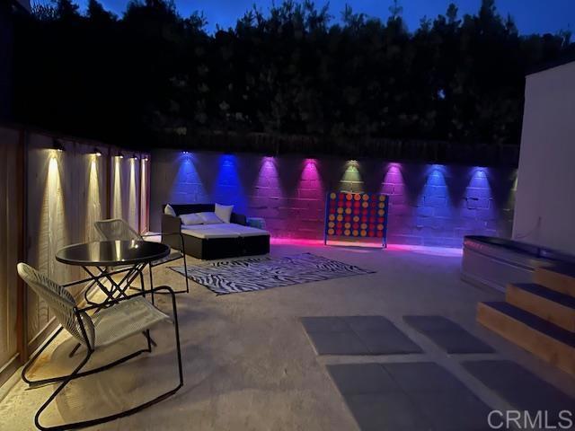 699 N Vulcan Avenue, Encinitas CA: https://media.crmls.org/mediaz/b6932f48-035e-4142-a2c9-dae2312955f0.jpg