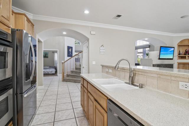 9740 Linnet Court, Gilroy CA: https://media.crmls.org/mediaz/b693844d-028c-4e19-93e1-9b48c831439b.jpg