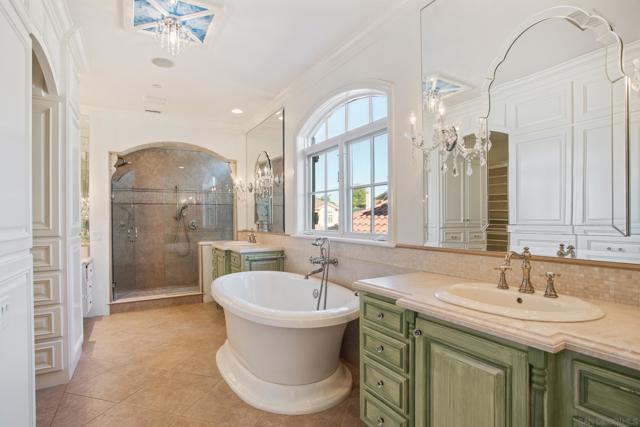 MLS #250038222SD image #27