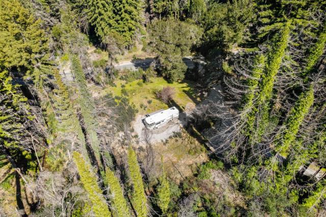 15995 Big Basin Way, Boulder Creek CA: https://media.crmls.org/mediaz/b694a6b8-849f-45ce-9851-ae8b2d6bb0d0.jpg