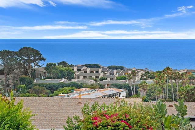 640 W Solana Circle, Solana Beach CA: https://media.crmls.org/mediaz/b69512c5-0d2b-4c8d-bee1-84614303e0dc.jpg