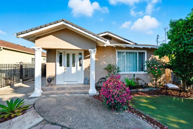 842 E Julian Street, San Jose CA: https://media.crmls.org/mediaz/b6960333-2125-4036-bcc7-63e64b7e6dcd.jpg