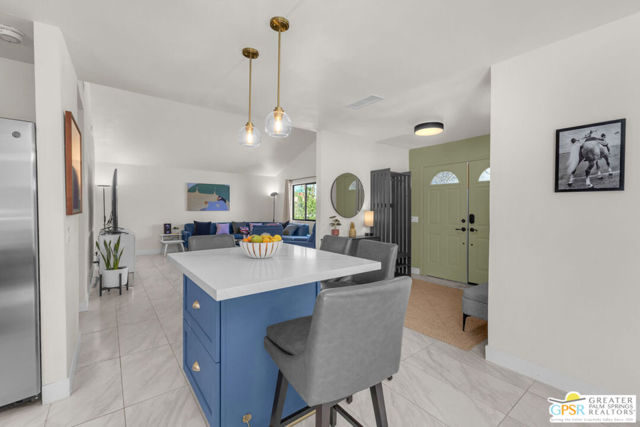 67795 Medano Road, Cathedral City CA: https://media.crmls.org/mediaz/b6971ab4-8c8b-4428-8d24-a067b8c35a5f.jpg
