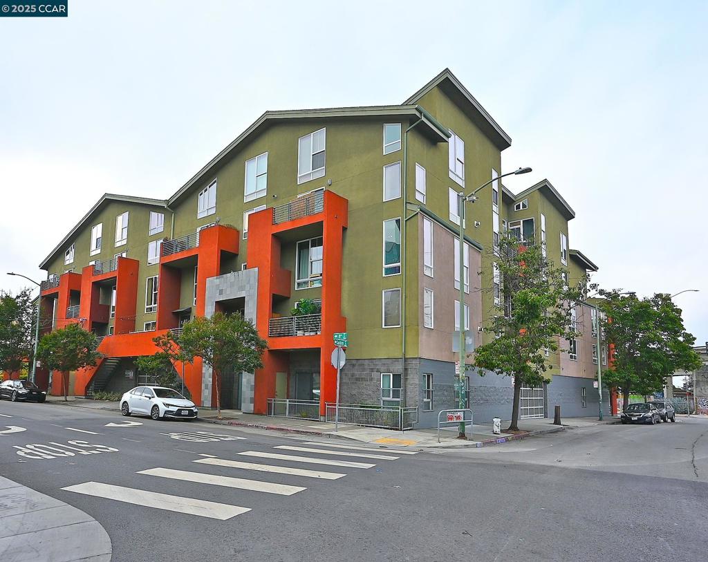 675 8Th Street #15