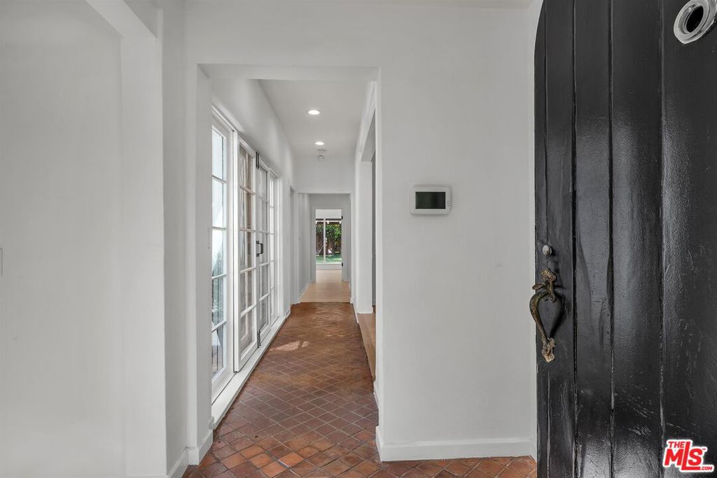 MLS #26860981 image #3