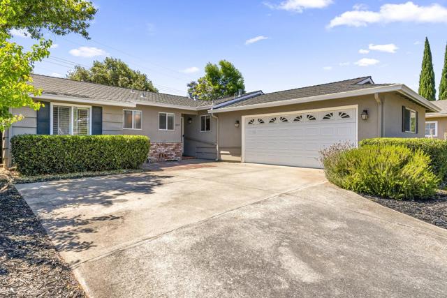 1655 Kennard Way, Sunnyvale CA: https://media.crmls.org/mediaz/b69cfd06-9007-4c1b-9310-1cf205ef7307.jpg