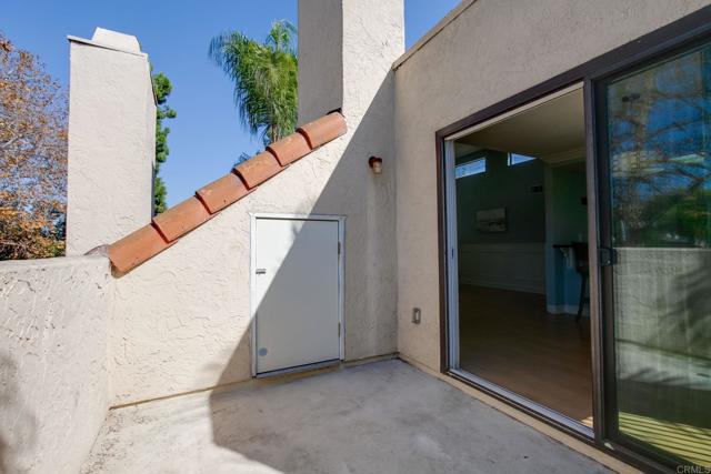 Detail Gallery Image 23 of 40 For 383 N Melrose Dr #F,  Vista,  CA 92083 - 2 Beds | 2 Baths