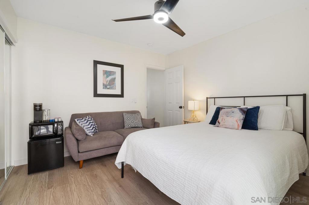 1617 Locust St - photo 20