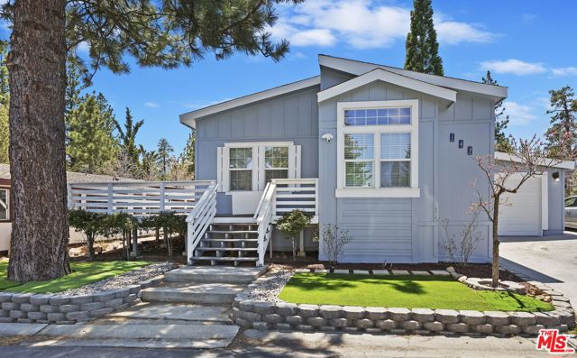 391 Montclair Drive, Big Bear City CA: https://media.crmls.org/mediaz/b69f3c59-3593-41f5-8ff8-9c94fc8f9dc2.jpg