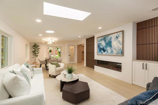 460 Chinquapin Ave., Carlsbad CA: https://media.crmls.org/mediaz/b69f98ec-739c-4515-a991-644452a2c43a.jpg