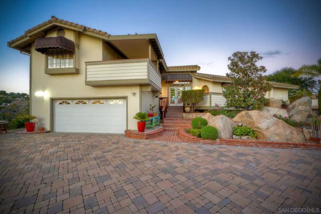 2848 Sunset Hills, Escondido CA: https://media.crmls.org/mediaz/b6a00e0b-82e5-4b3d-a3ce-910a5049b40f.jpg