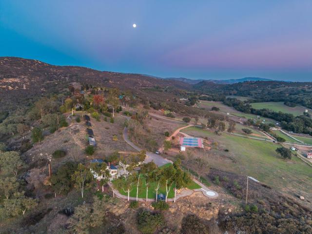 26086 Bear Valley Heights Road, Escondido CA: https://media.crmls.org/mediaz/b6a2785e-8708-47da-88eb-e589006eacb5.jpg