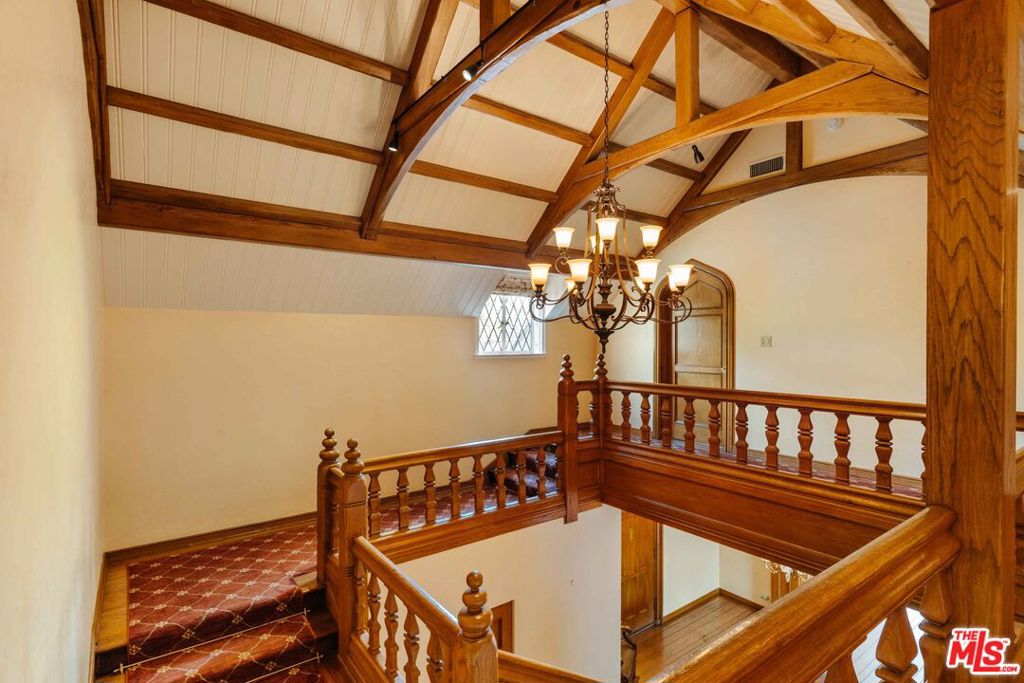 MLS #25494349 image #15