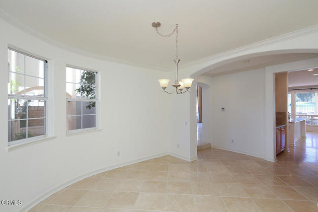 Detail Gallery Image 9 of 58 For 2880 Avenida De Autlan, Camarillo,  CA 93010 - 4 Beds | 4/1 Baths