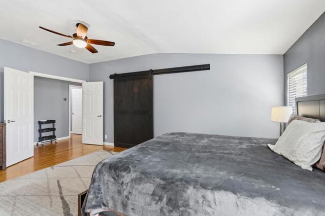 125 N Mary Avenue, Sunnyvale CA: https://media.crmls.org/mediaz/b6a616a6-8107-4d91-bc7c-4110c9851b82.jpg