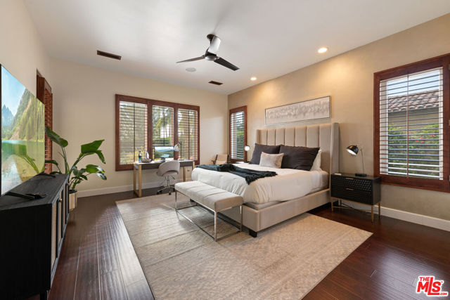 81945 Elynor Court, La Quinta CA: https://media.crmls.org/mediaz/b6a69532-f961-4787-8a31-982da0c0924c.jpg