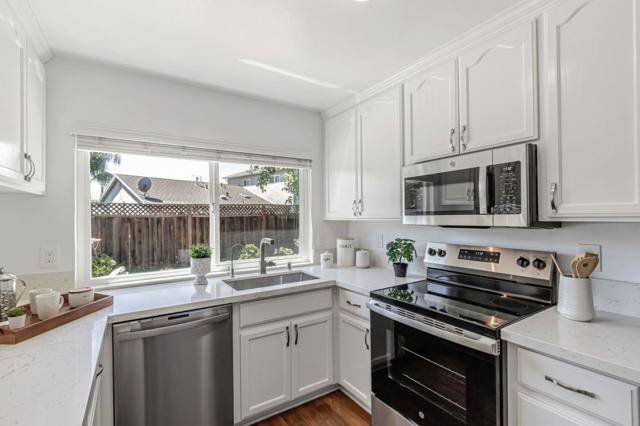 720 Glenburry Way, San Jose CA: https://media.crmls.org/mediaz/b6a6a95c-20da-4e53-8873-6df6e93442df.jpg