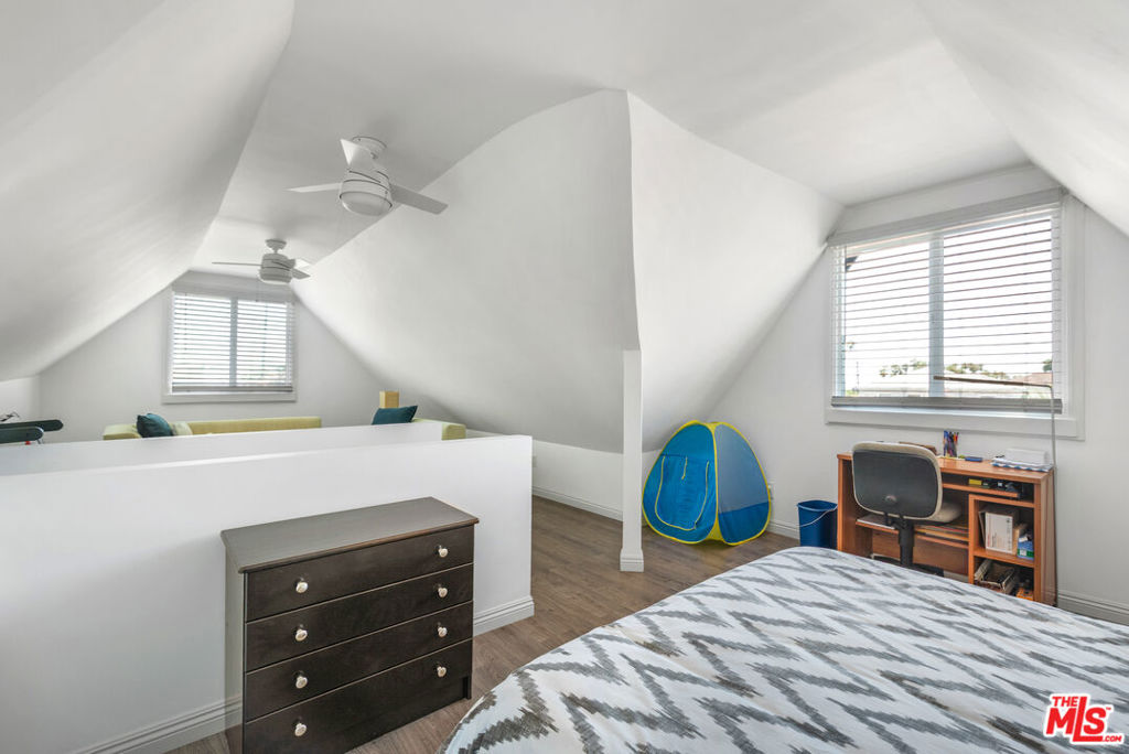 MLS #26860467 image #27