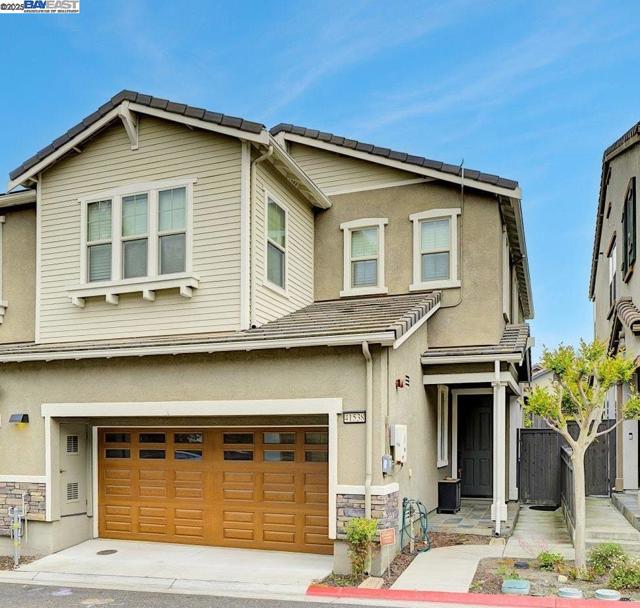 41538 Casabella Cmn, Fremont CA: https://media.crmls.org/mediaz/b6a95a09-4120-4644-bf94-3b0b7a02b366.jpg