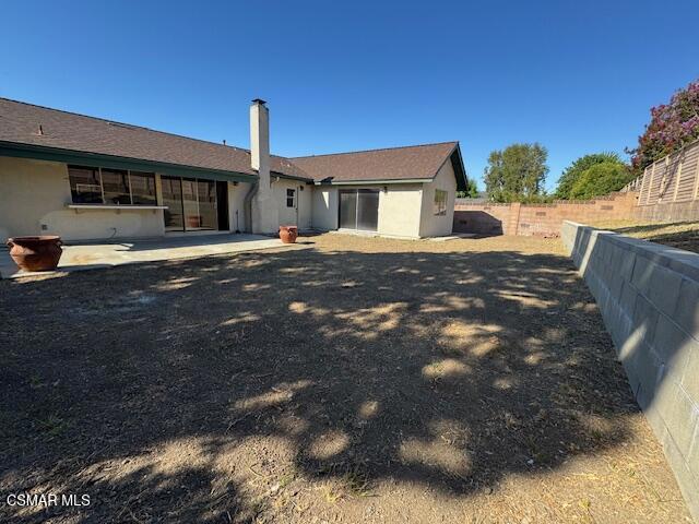 6507 Tamarind Street, Oak Park CA: https://media.crmls.org/mediaz/b6aa514c-0600-45e6-9198-2f7dfd38a212.jpg
