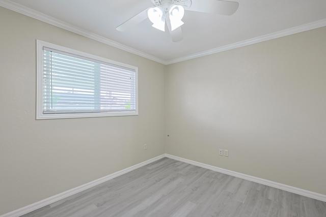 819 Daisy St, Escondido CA: https://media.crmls.org/mediaz/b6aa5f45-4fd0-4fa2-8c95-205cc796f3cb.jpg