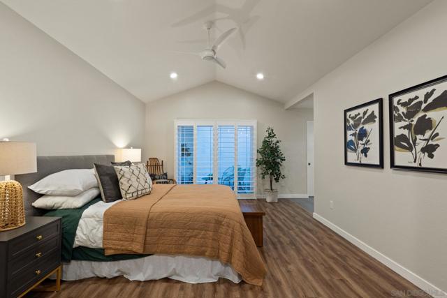 1736 Hill Top Lane, Encinitas CA: https://media.crmls.org/mediaz/b6aa6e2f-8325-4fd7-a0fc-be3f843b4ef5.jpg