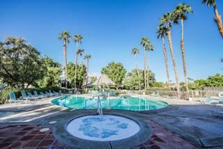 43954 Via Granada, Palm Desert CA: https://media.crmls.org/mediaz/b6aba3b2-737a-404a-a355-64c5a8bb5d91.jpg
