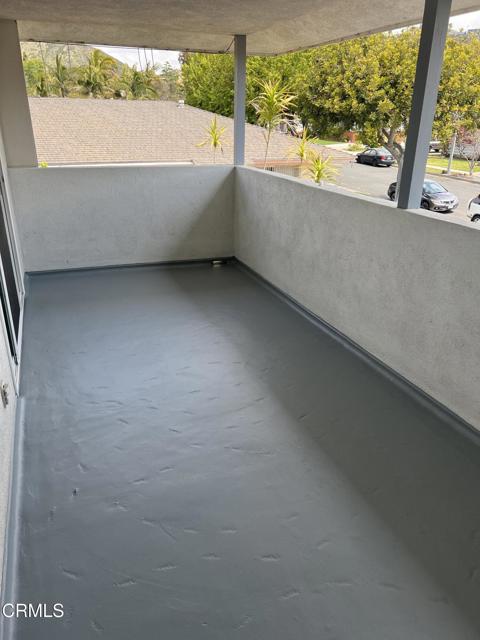 2943 Lexington Drive, Ventura CA: https://media.crmls.org/mediaz/b6acb08a-494f-40e2-befe-49a7b84859cc.jpg