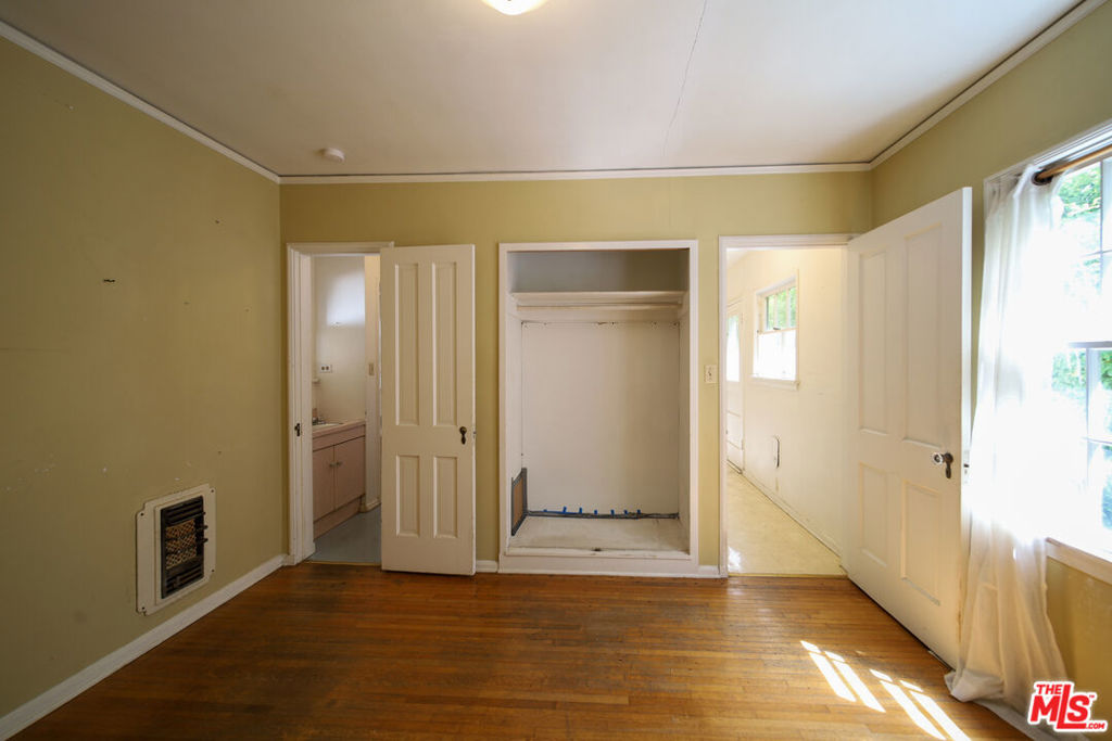 MLS #26862079 image #28