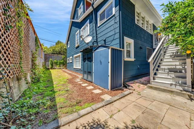 215 Tunnel Avenue, Richmond CA: https://media.crmls.org/mediaz/b6ace54f-f022-4eaa-8229-747994fca95d.jpg