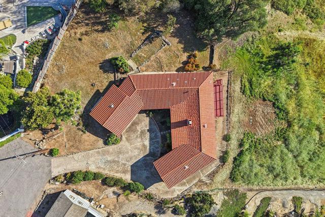 Detail Gallery Image 46 of 70 For 2397 Mira Sol Dr, Vista,  CA 92084 - 3 Beds | 2 Baths