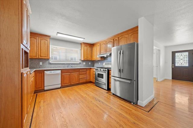1793 H Street, Union City CA: https://media.crmls.org/mediaz/b6ae96aa-94f8-4d36-8a33-4d30dc321de6.jpg