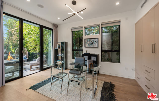 836 N Ogden Drive, Los Angeles CA: https://media.crmls.org/mediaz/b6b0f421-726c-49a3-9eb7-3ce4bda42abc.jpg