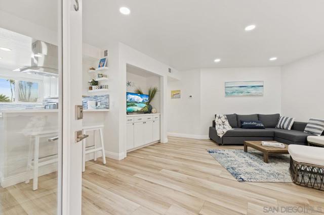 803 S Pacific St, Oceanside CA: https://media.crmls.org/mediaz/b6b14acf-9dcc-4d8c-8269-85968213f5d0.jpg