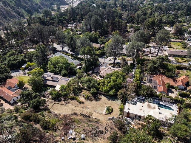2115 Pinecrest Dr, Altadena CA: https://media.crmls.org/mediaz/b6b1cbe8-9bd5-4a0d-a31a-2c0612ae433d.jpg